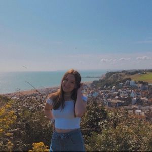 Meet your Posher, Gabi